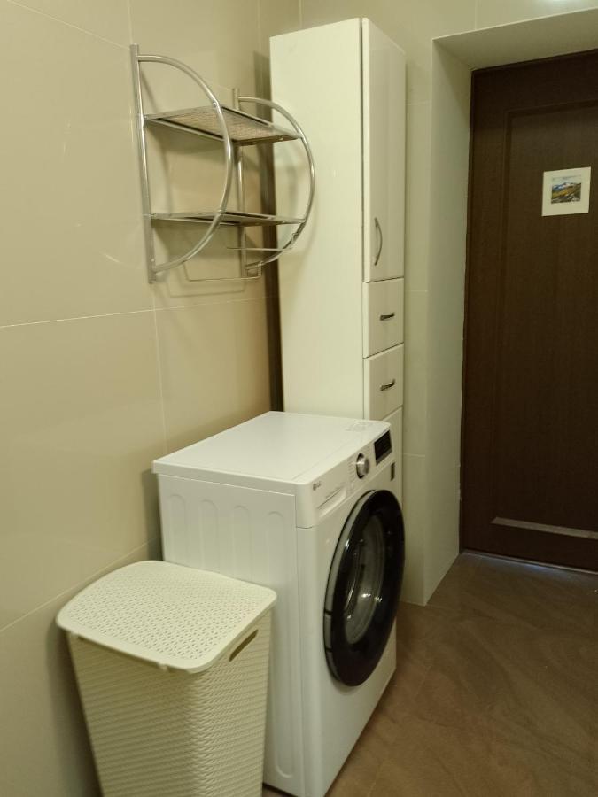 Premium Class Apartment, Free Parking, Maximum 5 Guests, 2 Bedrooms, 3 Beds Riga Bagian luar foto