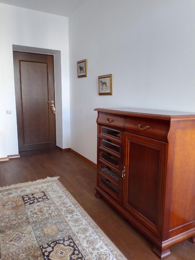 Premium Class Apartment, Free Parking, Maximum 5 Guests, 2 Bedrooms, 3 Beds Riga Bagian luar foto