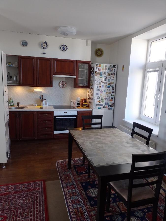 Premium Class Apartment, Free Parking, Maximum 5 Guests, 2 Bedrooms, 3 Beds Riga Bagian luar foto